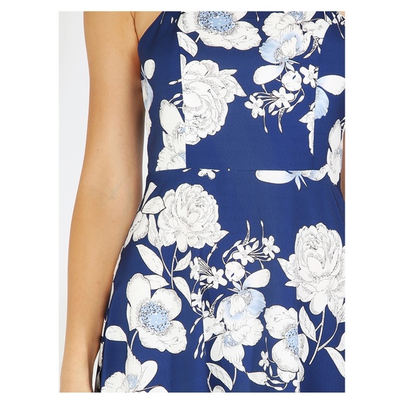 Blue White Floral Halter Neck Maxi Dress - Picture 4 of 5